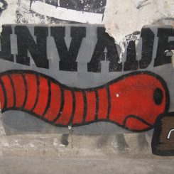 Invade