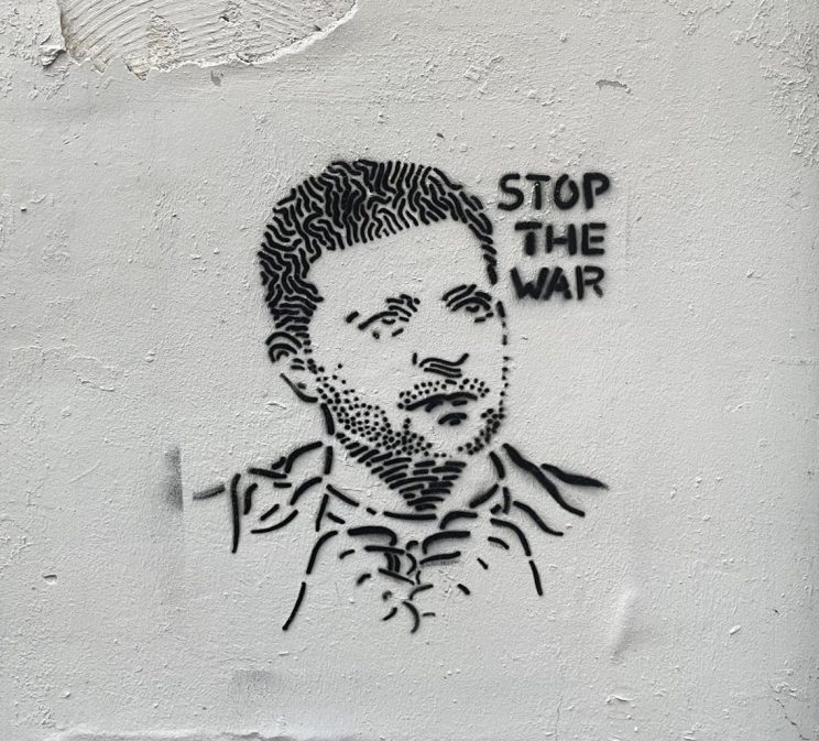 Stop the war - Volodymyr Zelenskyy - Stencil in Paris